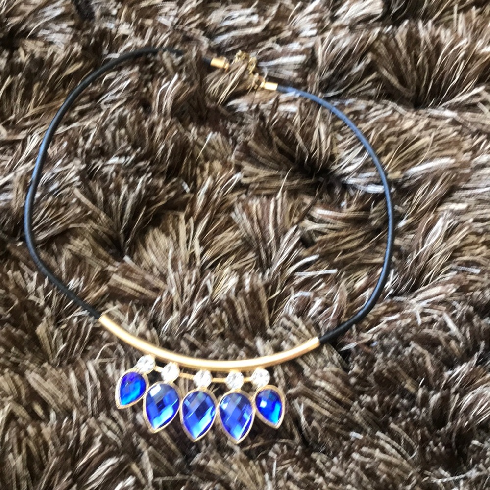 Neckless